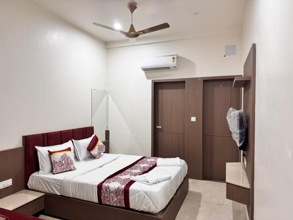 Sukhdham Yatri Bhavan Somnath rooms